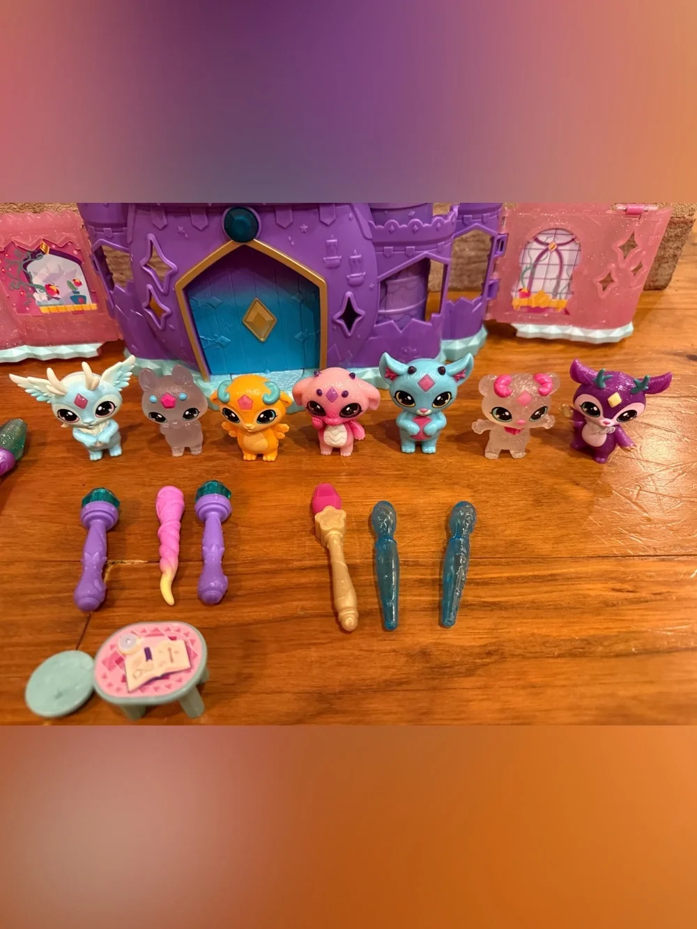 Purple Play Castle with Pink & Teal Magical Pet Figures